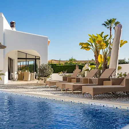 빌라 Casa Blanca *