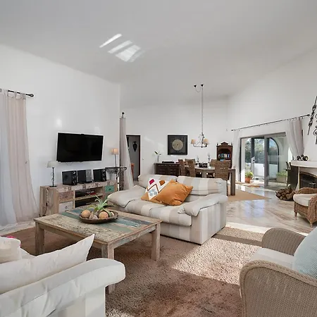 빌라 Casa Blanca *