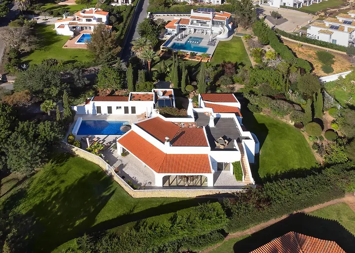 וילה Casa Blanca קארבואירו