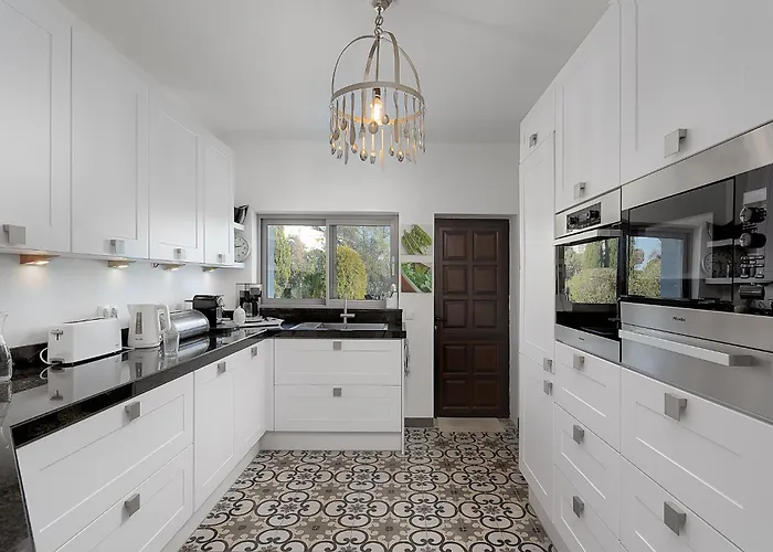 Casa Blanca וילה קארבואירו